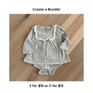 Baby Gap Girls Gray Knit Lace Trim Accent Crew Neck Long Sleeve Bodysuit Sz 12M